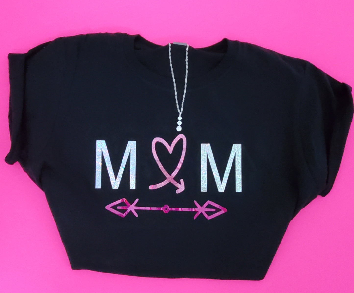 Mothers Day Shirt, Shirt For Mom, Mama T-Shirt, Mom Tee, Mom Graphic Tee, Cute Mom Shirt, Colorful Mom Shirt, Minimalist Shirt, Cute tshirt
