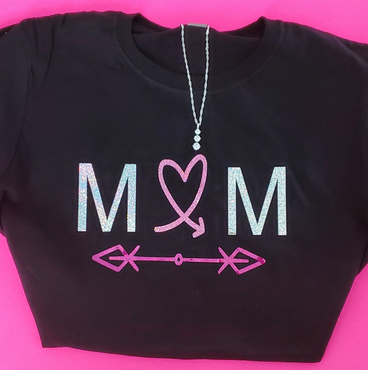 Mothers Day Shirt, Shirt For Mom, Mama T-Shirt, Mom Tee, Mom Graphic Tee, Cute Mom Shirt, Colorful Mom Shirt, Minimalist Shirt, Cute tshirt